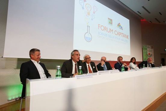 Presentazione del Centro di ricerca per la vista presso Expo di Milano (29 agosto 2015)