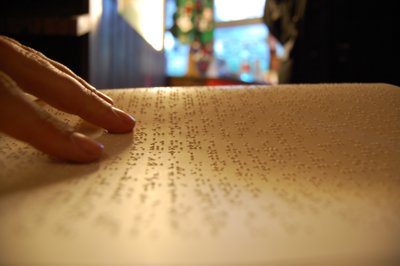 Libro in Braille (zoom): il 21 febbraio si è celebrata la seconda Giornata nazionale del Braille (istituita con legge 3-8-2007)