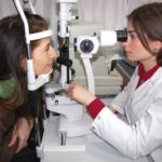 Controllo oculistico gratuito nella Unità mobile oftalmica della IAPB Italia onlus. Roma, 16 febbraio 2010
