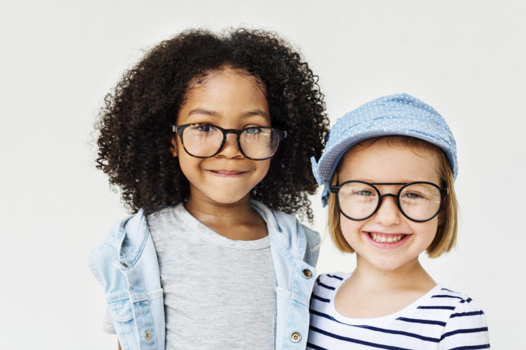 Eye glasses