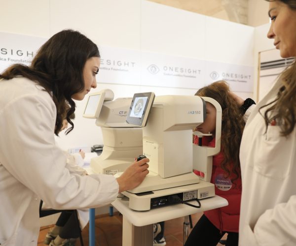 IAPB_ONeSIghtEssilorLuxottica_Report_Censis